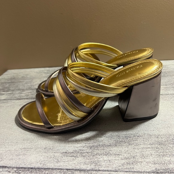 Farm Rio Sandal Block Heel Slide Gold Silver Strappy Women's Size 8